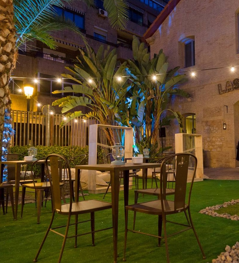 El primer gastro chill out de Valencia, Las 3 Huellas, abre sus puertas en el Hotel Solvasa